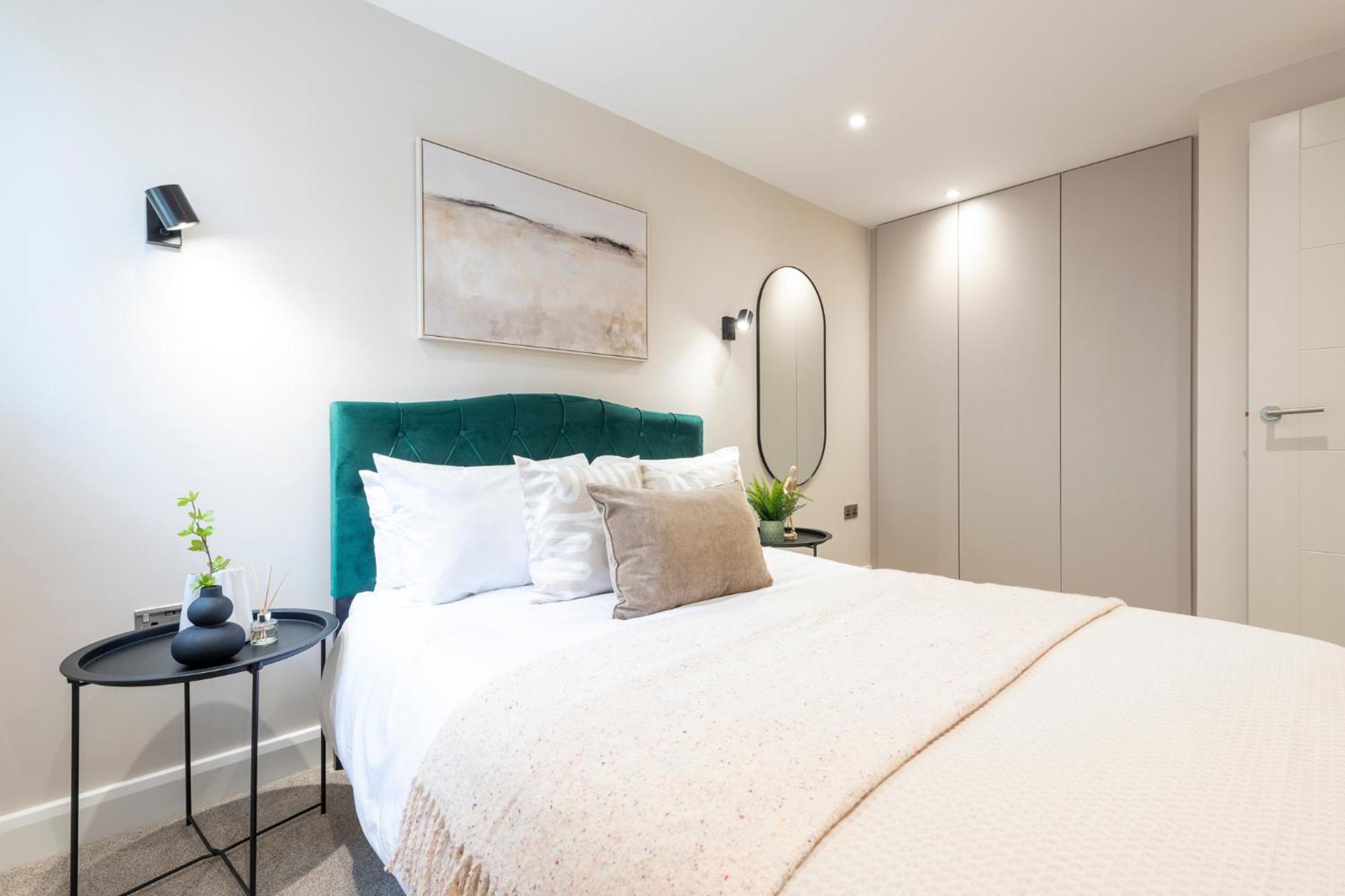 Harvey Nic's & Designer Quarter 62ch Apartment Leeds (West Yorkshire)